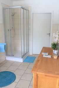 Badezimmer_3 (2)